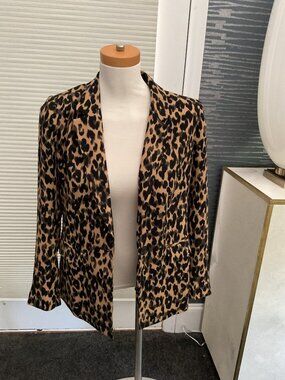 HALOGEN LEOPARD PRINT BLAZER